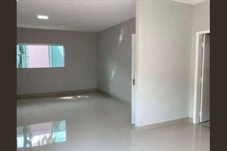 Casa para alugar com 2 quartos, 88m² em São Paulo, Belo Horizonte