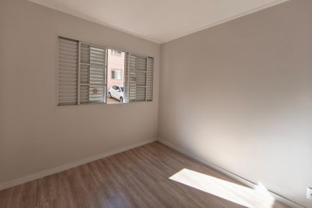 Quarto 2 de apartamento à venda com 3 quartos, 74m² em Vila Santana, Campinas
