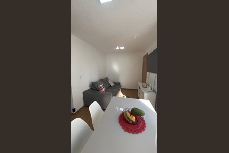 Sala de apartamento para alugar com 2 quartos, 44m² em Cecília, Viamão