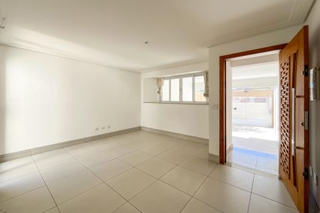 Sala de casa à venda com 3 quartos, 160m² em Vila Barreto, São Paulo