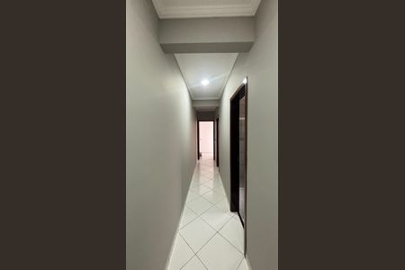 Corredor de apartamento à venda com 3 quartos, 83m² em Vila Lea, Santo André