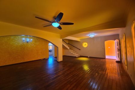 Sala de casa para alugar com 3 quartos, 400m² em São Lucas, São Paulo