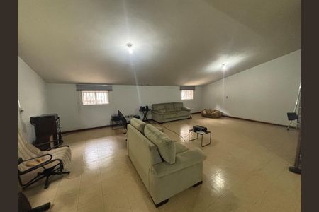 Salão ou Sótão de casa à venda com 5 quartos, 600m² em São Lucas, Belo Horizonte