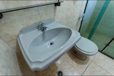 Banheiro de kitnet/studio para alugar com 1 quarto, 30m² em Jardim Cidade Pirituba, São Paulo