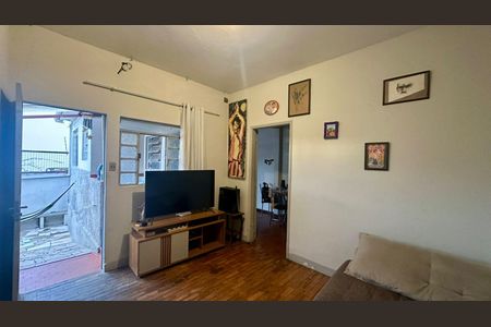 Sala de casa à venda com 3 quartos, 208m² em Alto Barroca, Belo Horizonte