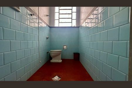 Banheiro de casa à venda com 3 quartos, 208m² em Alto Barroca, Belo Horizonte