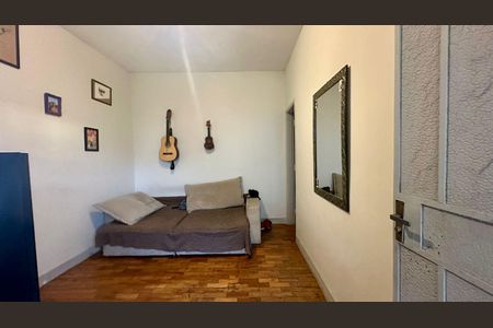 Sala de casa à venda com 3 quartos, 208m² em Alto Barroca, Belo Horizonte