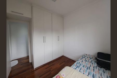 Quarto de apartamento à venda com 2 quartos, 57m² em Umuarama, Osasco