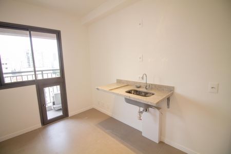 Cozinha de kitnet/studio à venda com 1 quarto, 22m² em Santo Amaro, São Paulo
