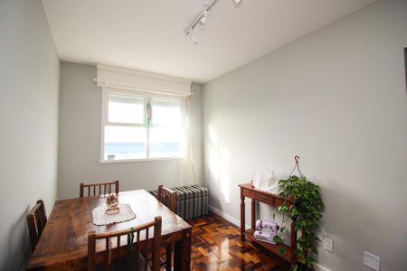 Sala de apartamento à venda com 3 quartos, 75m² em Camaquã, Porto Alegre