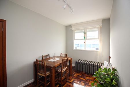 Sala de apartamento à venda com 3 quartos, 75m² em Camaquã, Porto Alegre