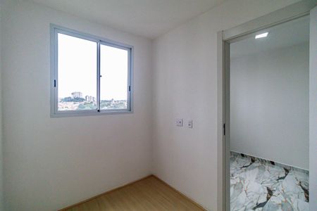 Quarto 01 de apartamento para alugar com 2 quartos, 34m² em Jardim Peri Peri, São Paulo