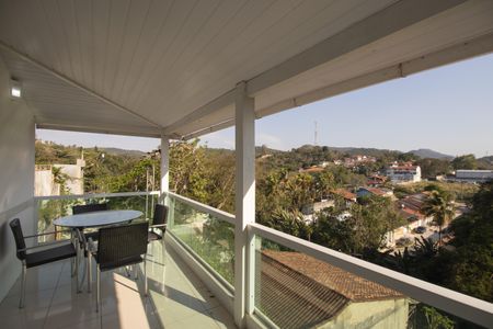 Varanda da Sala de casa para alugar com 3 quartos, 350m² em Maria Paula, São Gonçalo