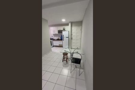 Cozinha de apartamento à venda com 2 quartos, 58m² em Jardim Sao Sebastiao, São Paulo