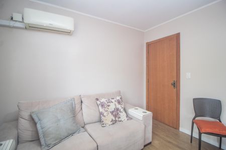 Sala de apartamento para alugar com 1 quarto, 35m² em Nonoai, Porto Alegre