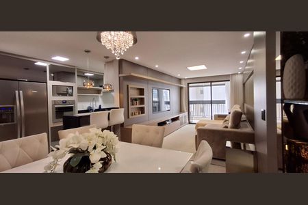 Sala de apartamento para alugar com 3 quartos, 111m² em Campinas, São José