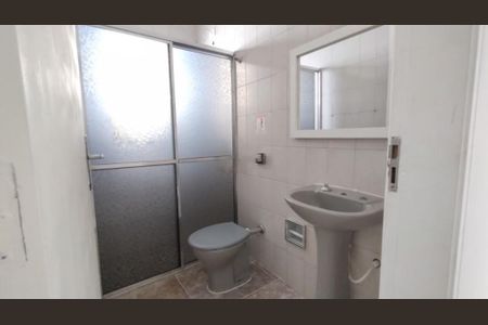 Casa à venda com 3 quartos, 240m² em Jardim Piqueroby, São Paulo