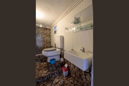 Banheiro de casa de condomínio para alugar com 1 quarto, 60m² em Leblon, Rio de Janeiro