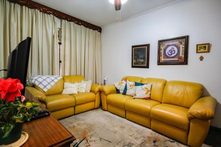 Sala de Estar de casa para alugar com 3 quartos, 255m² em Parque Monteiro Soares, São Paulo