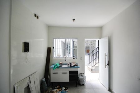 Cozinha de kitnet/studio para alugar com 1 quarto, 22m² em Jardim Paulistano (zona Norte), São Paulo