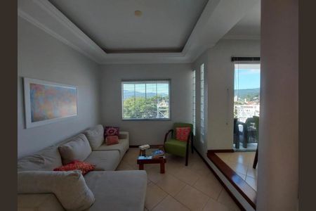 Casa para alugar com 3 quartos, 230m² em Mangabeiras, Belo Horizonte