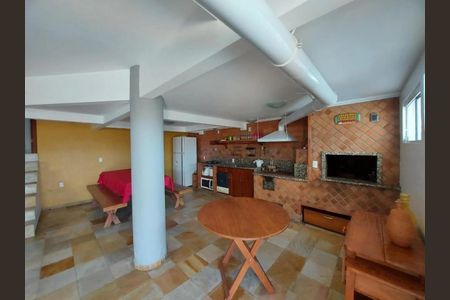 Casa para alugar com 3 quartos, 230m² em Mangabeiras, Belo Horizonte