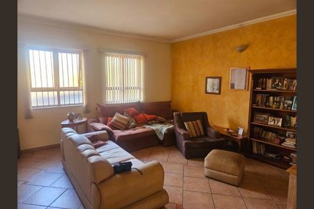 Casa à venda com 4 quartos, 280m² em Taquaral, Campinas