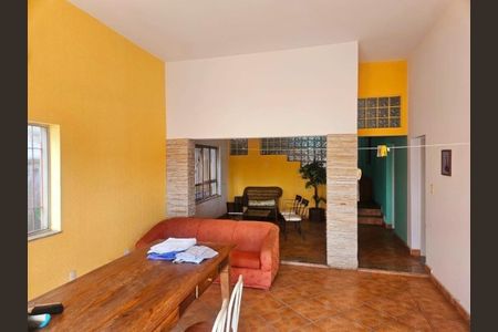 Casa à venda com 4 quartos, 280m² em Taquaral, Campinas