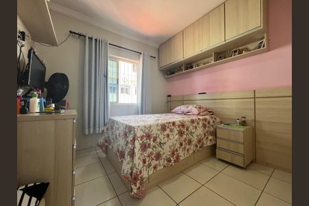 Casa à venda com 5 quartos, 160m² em Indians, Belo Horizonte