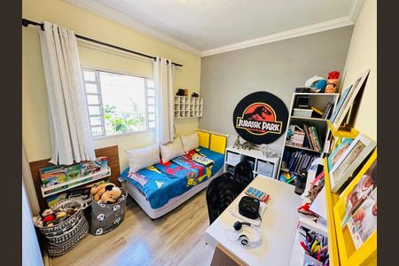 Casa à venda com 3 quartos, 110m² em Trevo, Belo Horizonte