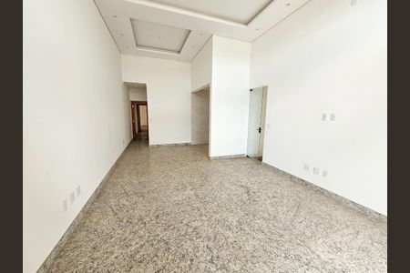 Casa à venda com 3 quartos, 150m² em Indians, Belo Horizonte