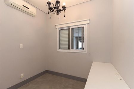 Casa à venda com 2 quartos, 120m² em Chácara Santo Antônio (Zona Sul), São Paulo