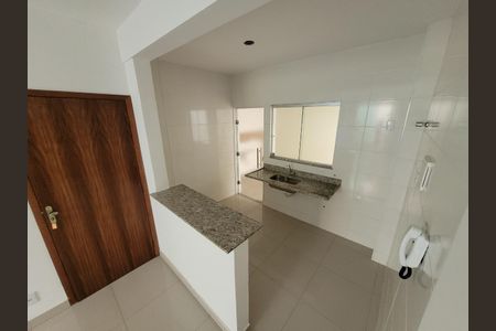 Apartamento à venda com 2 quartos, 50m² em Arvoredo, Contagem