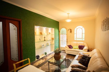 Sala de casa à venda com 4 quartos, 660m² em Santa Teresinha, São Paulo