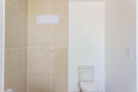 Banheiro de kitnet/studio à venda com 1 quarto, 19m² em Água Branca, São Paulo