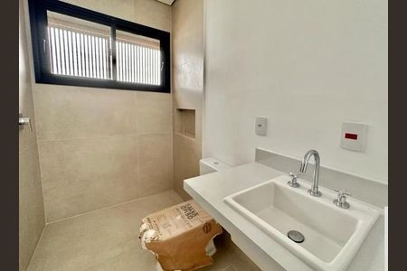 Casa de Condomínio à venda com 3 quartos, 748m² em Campo Belo, São Paulo