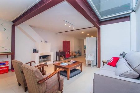 Sala de casa para alugar com 4 quartos, 450m² em Centro Histórico, Porto Alegre