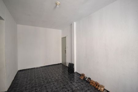 Sala de apartamento para alugar com 2 quartos, 45m² em Santo Antonio da Prata, Belford Roxo