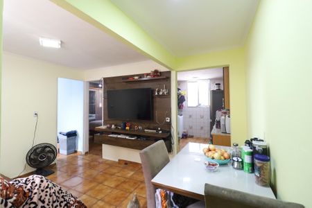 Sala de apartamento para alugar com 2 quartos, 58m² em Jardim Antartica, São Paulo