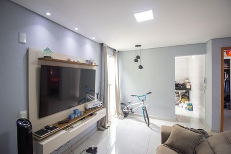 Sala de apartamento para alugar com 2 quartos, 47m² em Chácaras Califórnia, Contagem