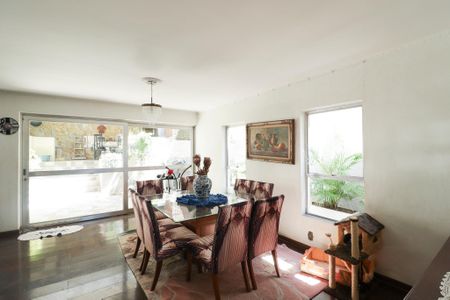 Sala de casa para alugar com 4 quartos, 350m² em Jardim Sao Bento, São Paulo