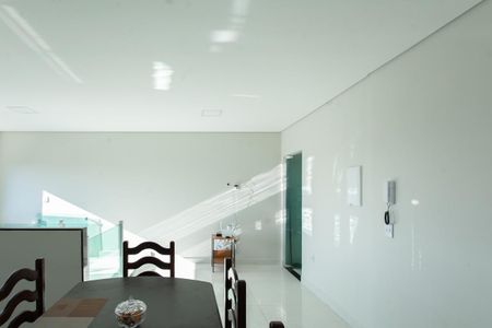 Sala de casa para alugar com 2 quartos, 70m² em Jardim Leblon, Belo Horizonte