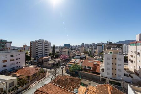 Vista da Sala de apartamento à venda com 3 quartos, 84m² em Prado, Belo Horizonte