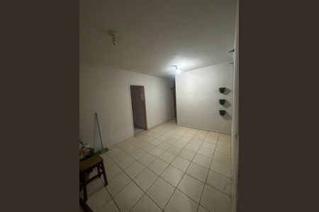 Sala de apartamento para alugar com 3 quartos, 60m² em Brasil, Uberlândia
