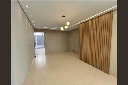 Casa para alugar com 3 quartos, 289m² em Estoril, Belo Horizonte