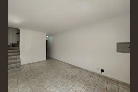 Sala de casa de condomínio à venda com 2 quartos, 80m² em Jardim Ubirajara (Zona Sul), São Paulo