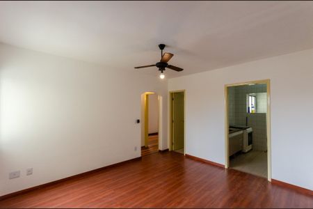 Sala de apartamento à venda com 2 quartos, 56m² em Parque Maria Domitila, São Paulo