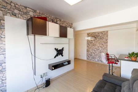 Sala de apartamento à venda com 3 quartos, 70m² em Azenha, Porto Alegre