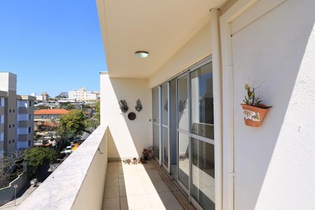 Sacada de apartamento à venda com 3 quartos, 198m² em Esplanada, Belo Horizonte
