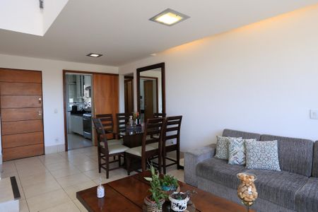 Sala de apartamento à venda com 3 quartos, 198m² em Esplanada, Belo Horizonte